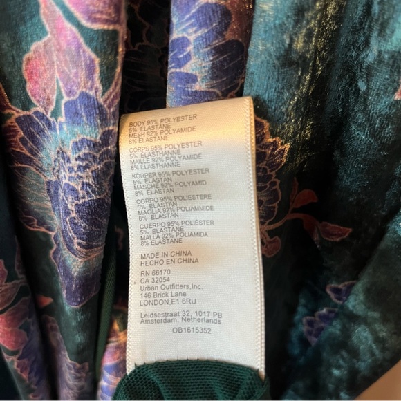 Free People Poets Velvet Sarong midi skirt M Green floral NEW Elastic waist NWT - Picture 8 of 8